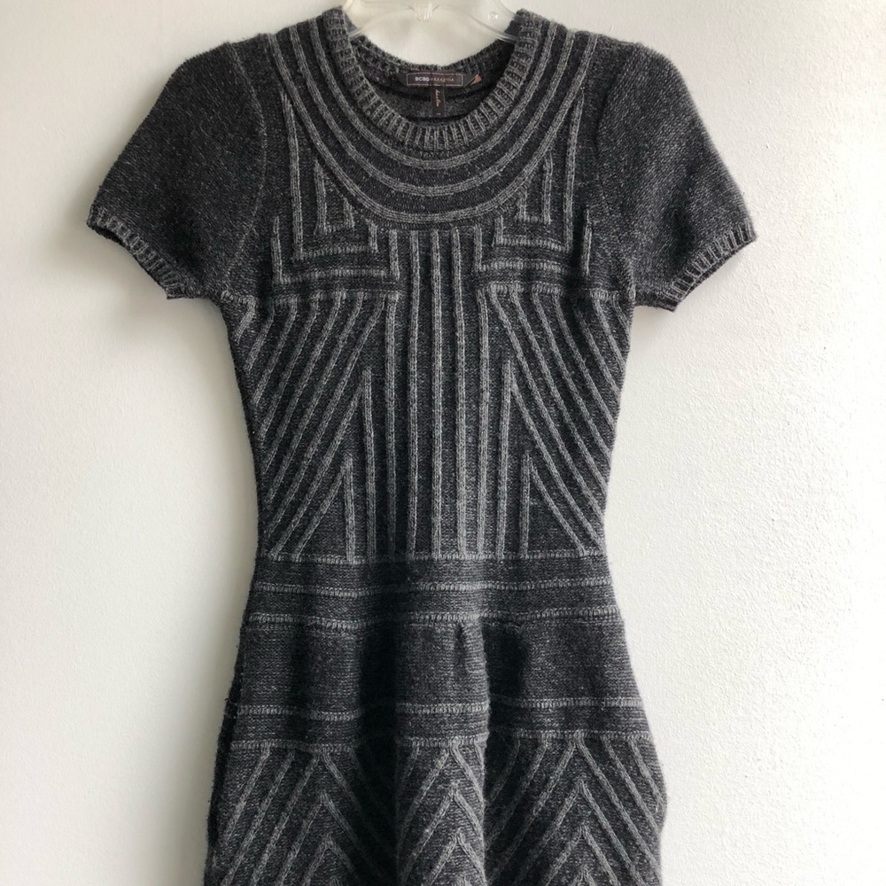 BCBGMaxAzria gray sweater dress w/ pockets